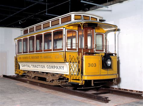 when were electric streetcars invented